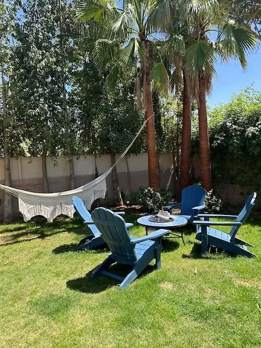 Villa In Marrakech - 5 Suites, Heated Pool, Jacuzzi, Transportation, Volleyball & Padle Court, Complimentary Breakfast Marrakesh